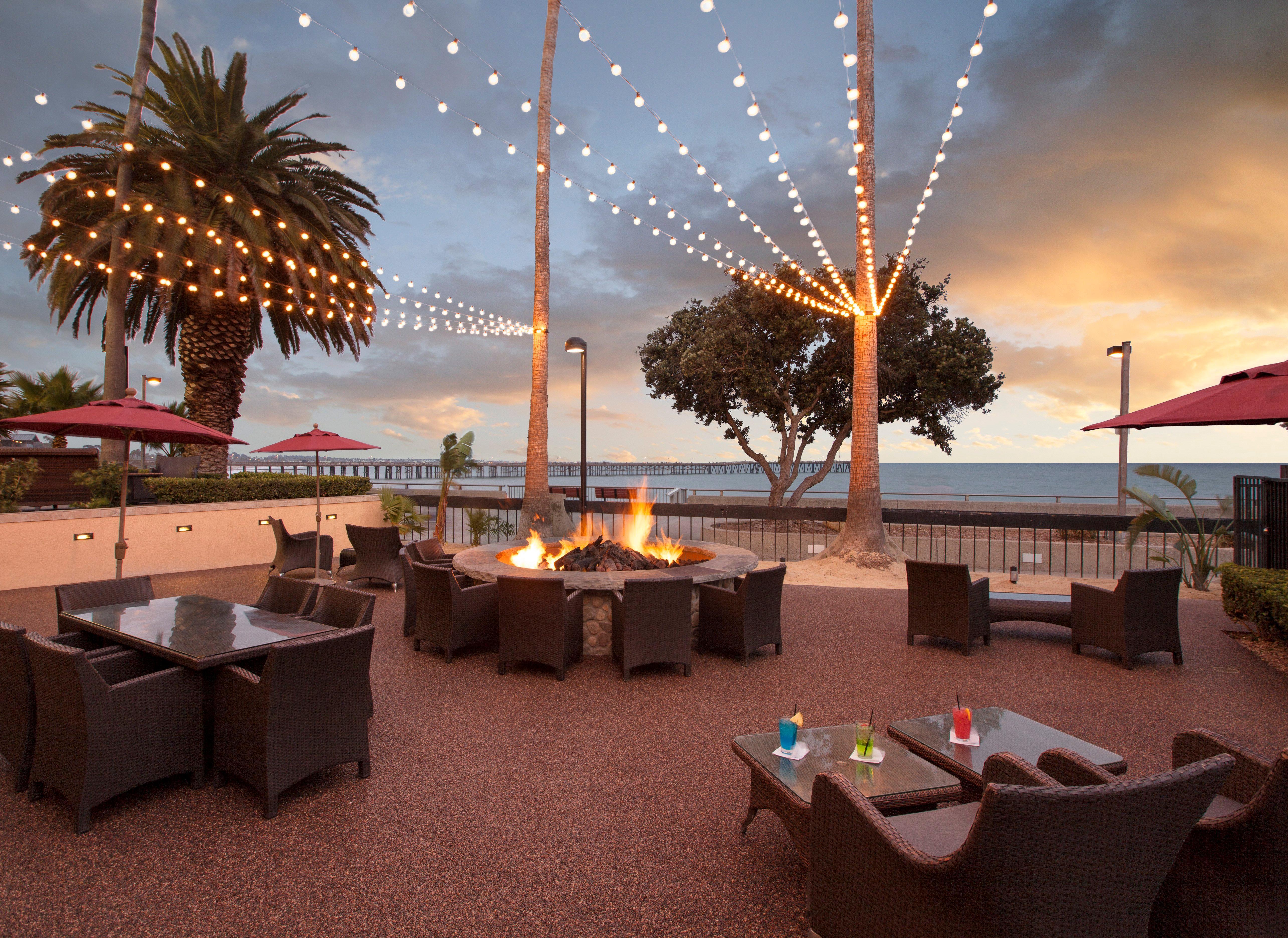Crowne Plaza Ventura Beach By Ihg Eksteriør billede