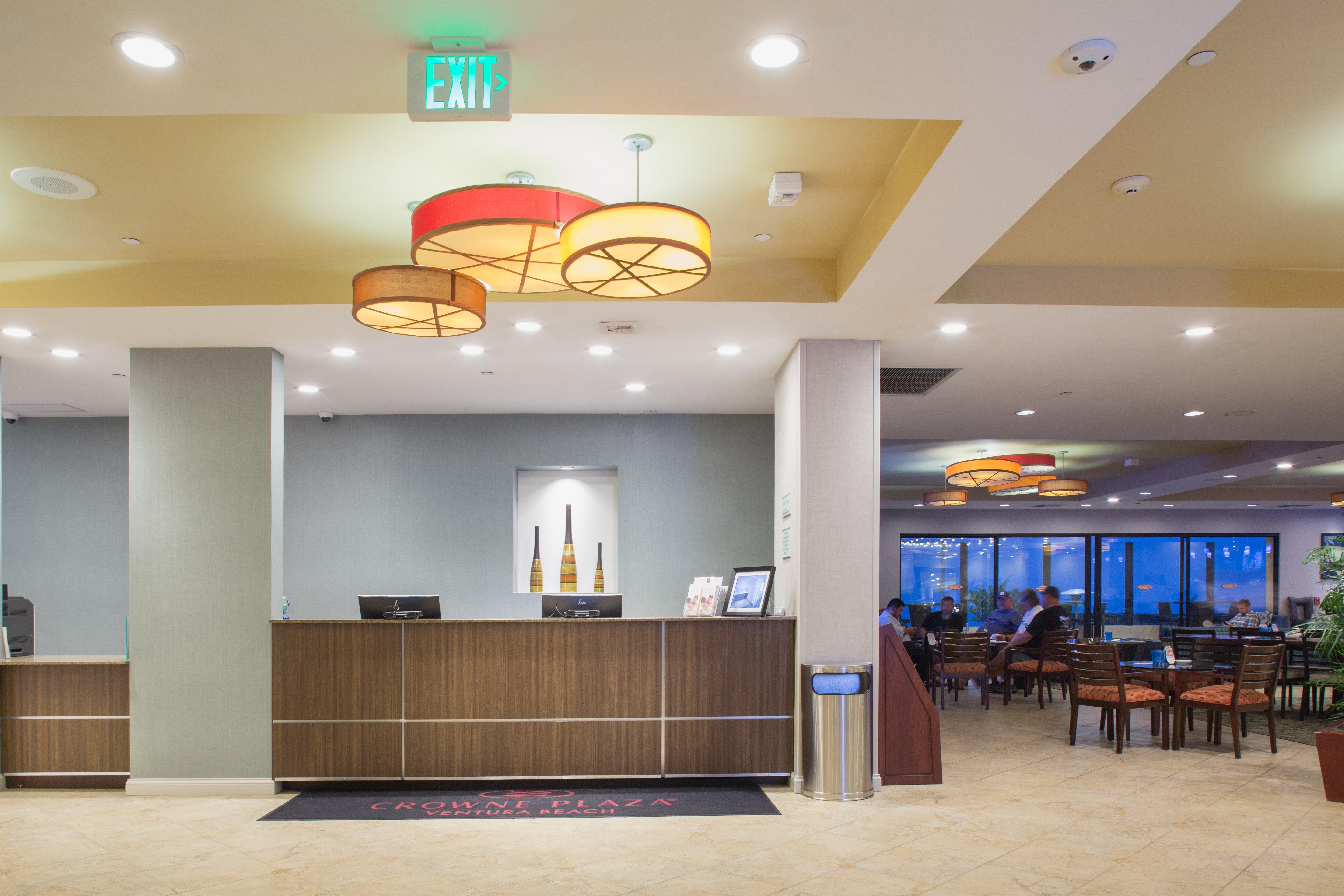Crowne Plaza Ventura Beach By Ihg Eksteriør billede