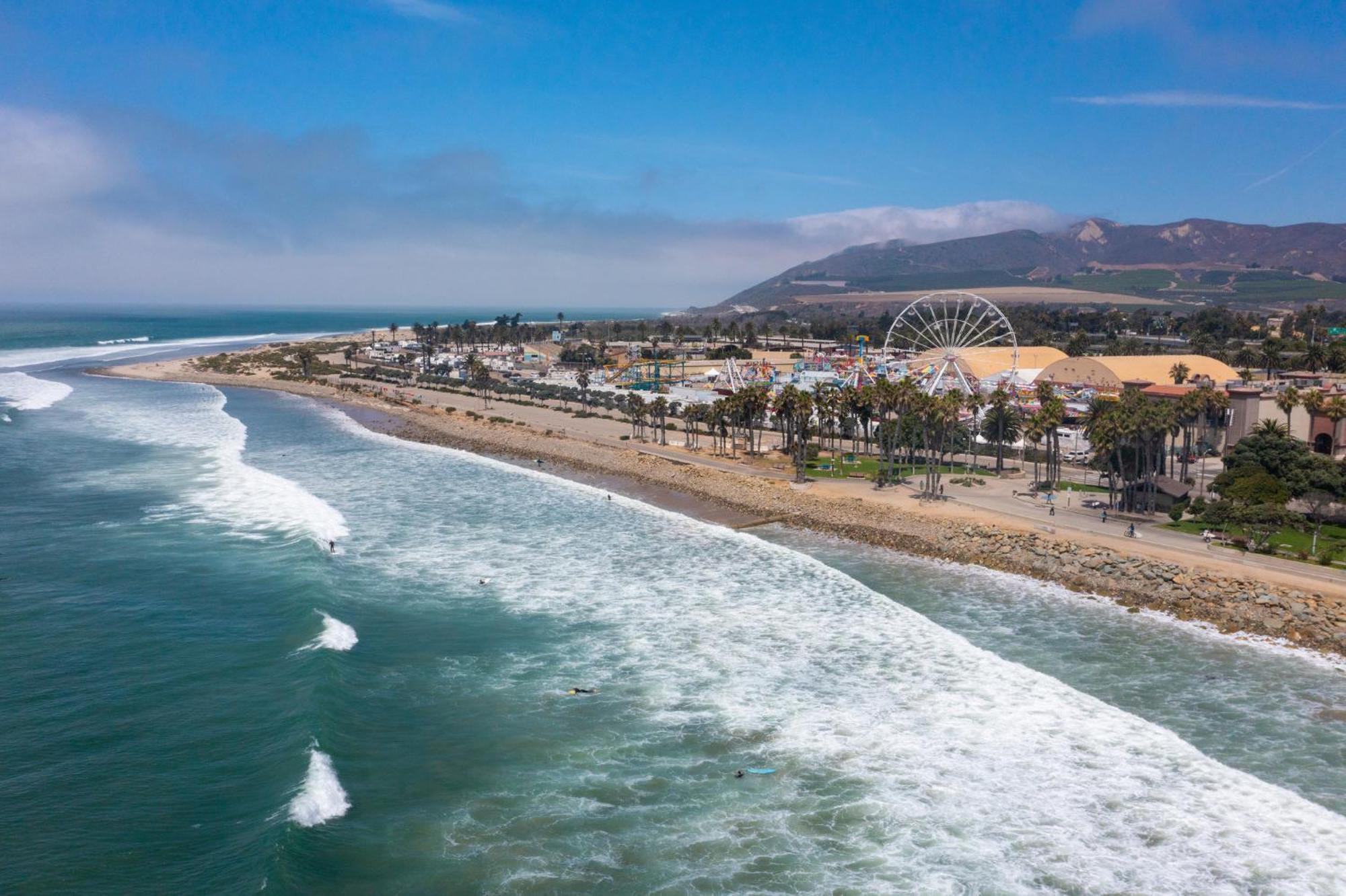 Crowne Plaza Ventura Beach By Ihg Eksteriør billede