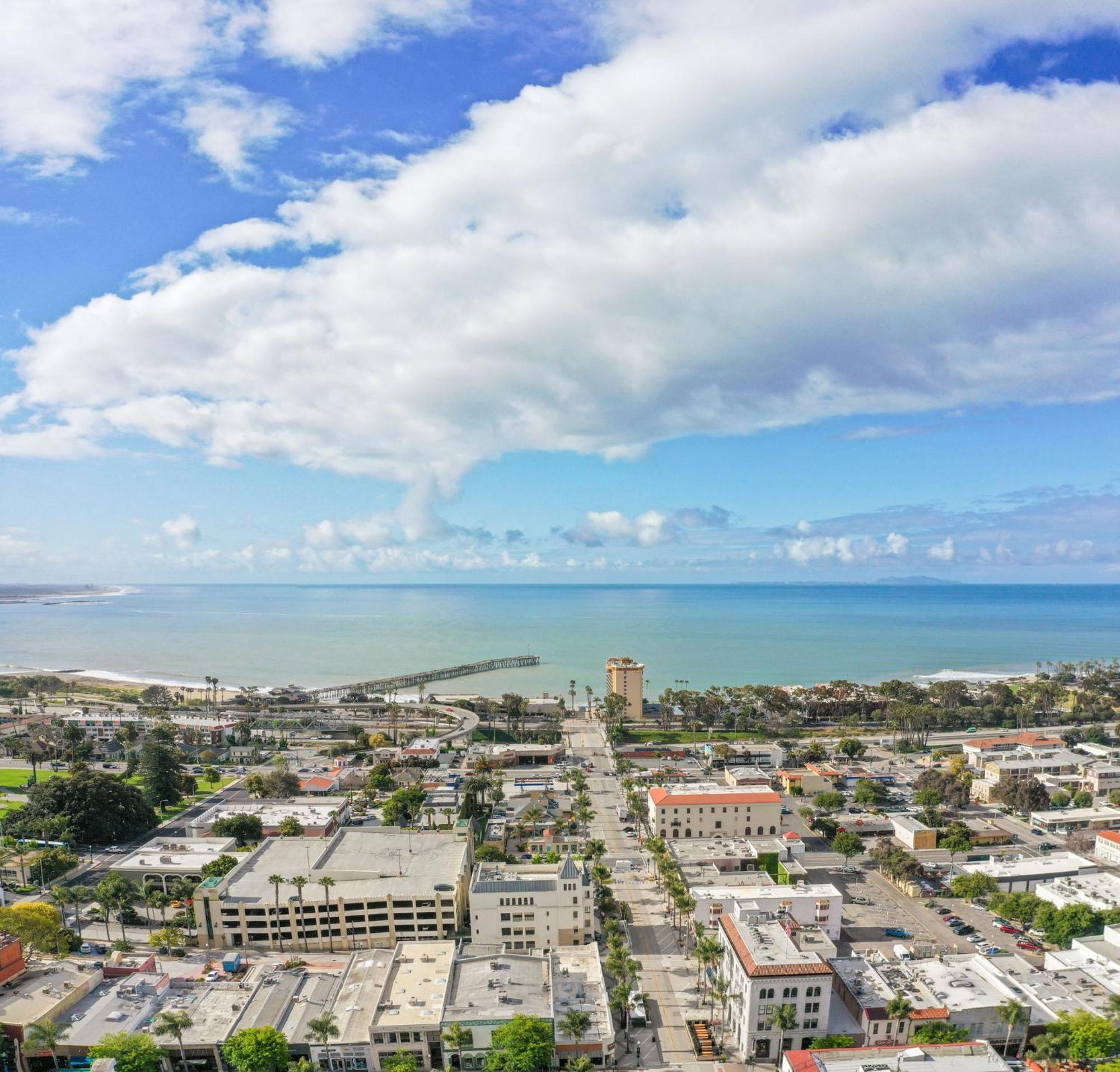 Crowne Plaza Ventura Beach By Ihg Eksteriør billede